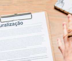 Cidadania italiana por naturalização